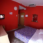 Hostel Bg Μπέργκαμο