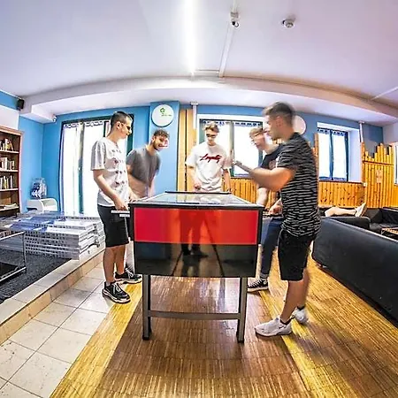 Bg Hostel *