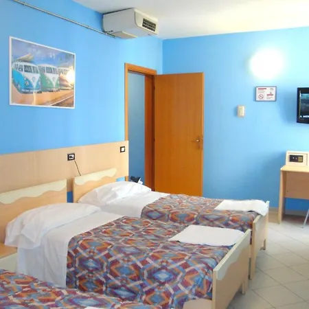 Hostel Bg Μπέργκαμο
